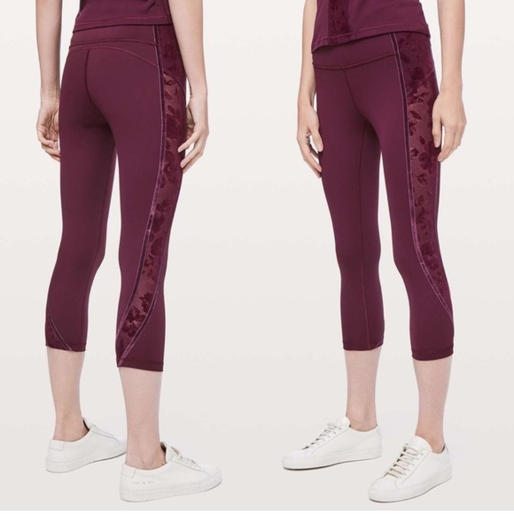 lululemon athletica Pants - Lululemon Wunder Under Crop High-Rise *Flocked 21" Dark Adobe Burgundy Size 4